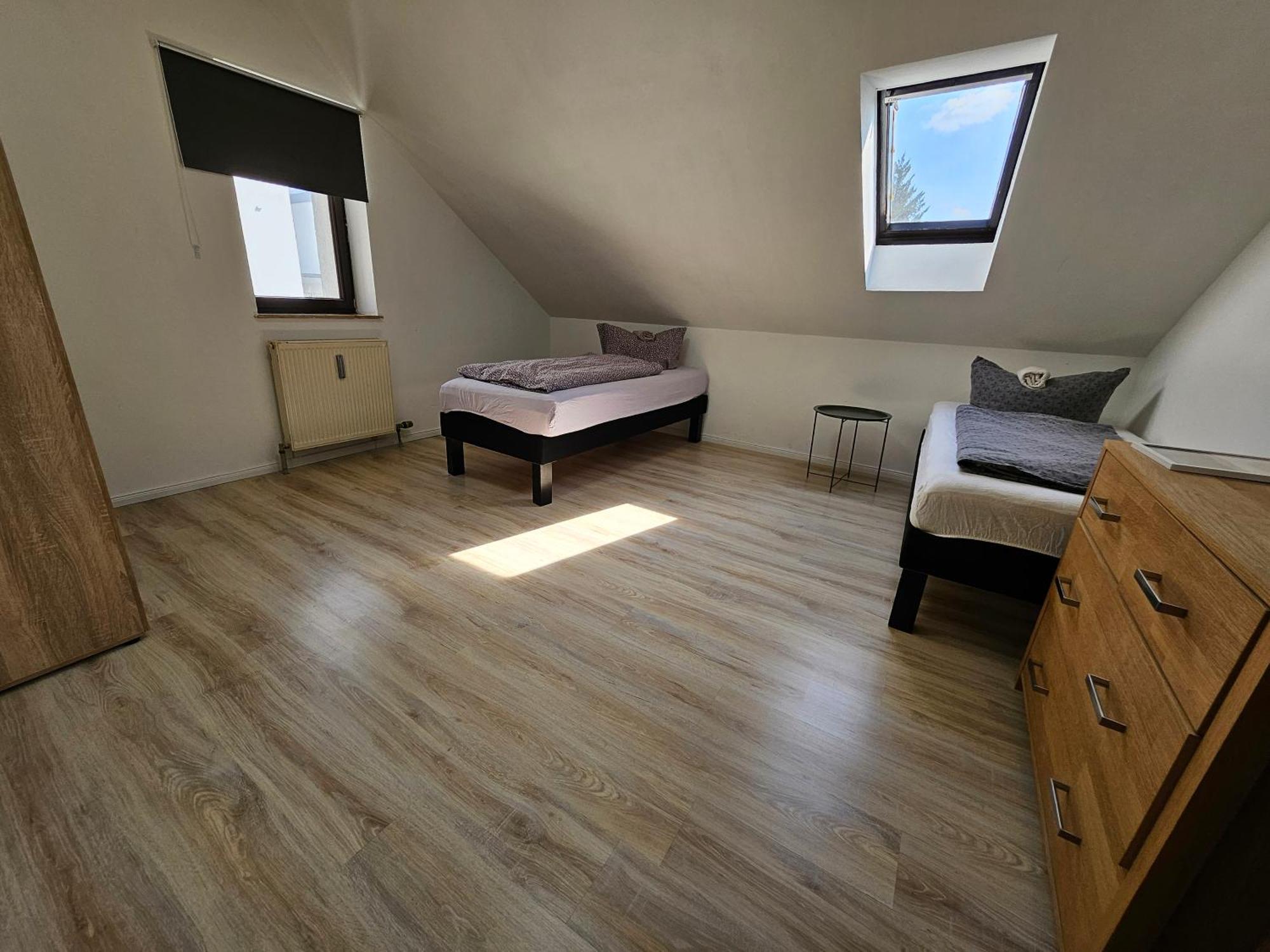 Bed4You Gaestehaus 1 Bergshausen Экстерьер фото